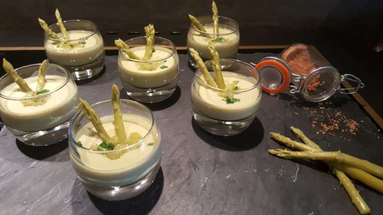 Velouté d’asperges crémeux | Les Gourmandises de Nathalie